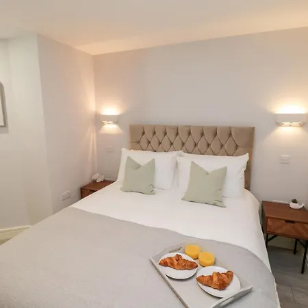 North Bay Retreat * スカーバラ