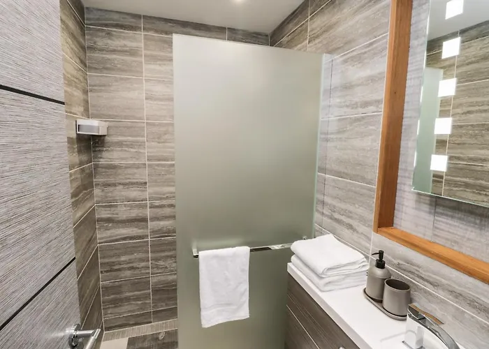 North Bay Retreat アパート スカーバラ