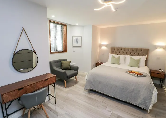 North Bay Retreat スカーバラ